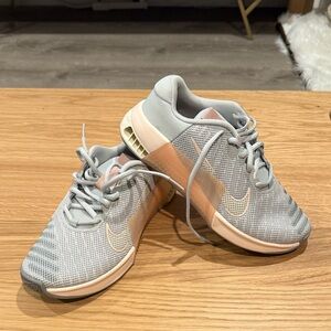 Nike Women's MetCons in Light Blue and Peach